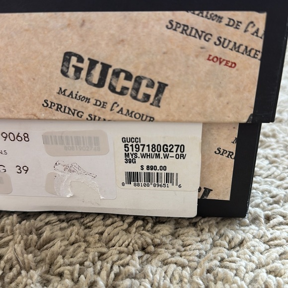 Gucci women’s Falacer Low “Guccy” print. - Picture 9 of 10